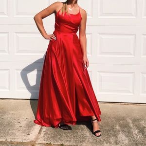 Sherri Hill prom dress